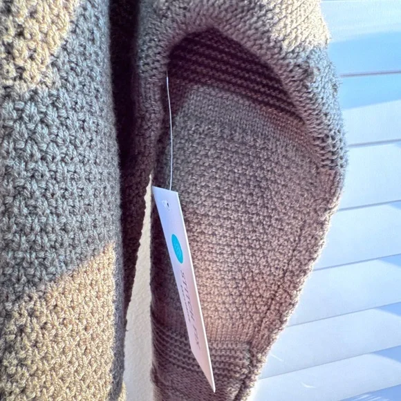 Stitch Fix. Pink Clover. Size XL - Picture 10 of 13